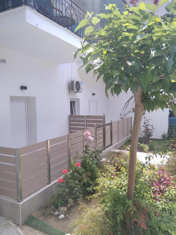 Oasis Hotel Parga Exterior photo